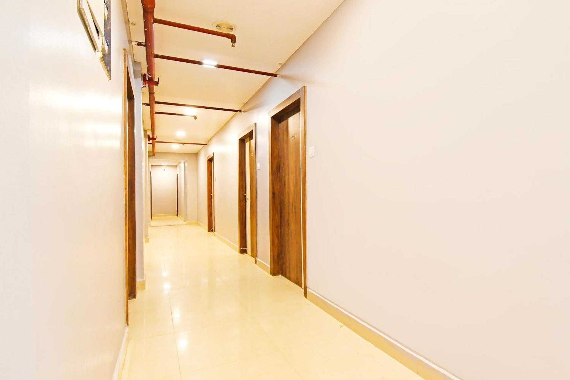 Готель Super Townhouse Mancheswar Industrial Estate Бхубанешвар Екстер'єр фото