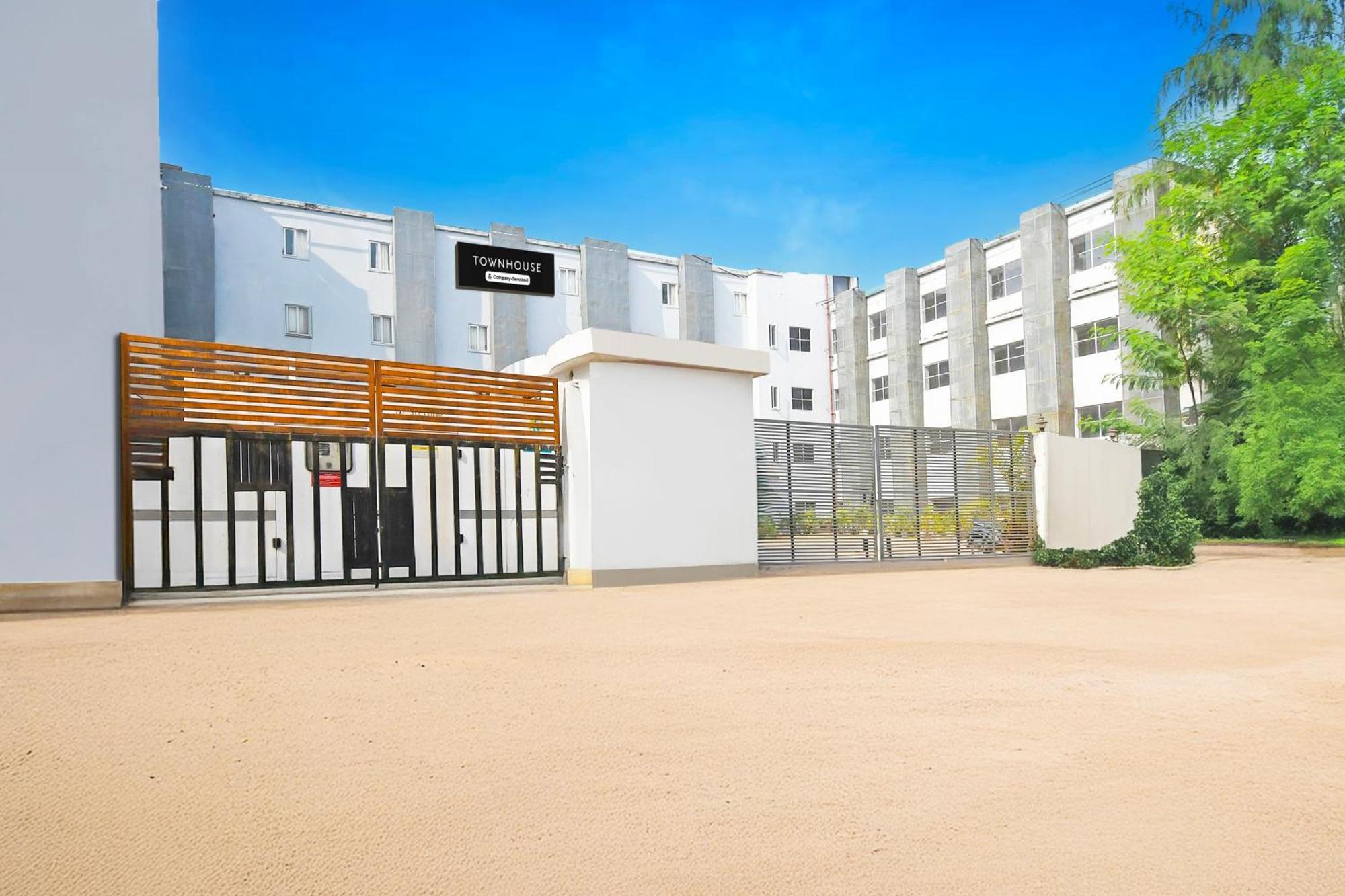 Готель Super Townhouse Mancheswar Industrial Estate Бхубанешвар Екстер'єр фото